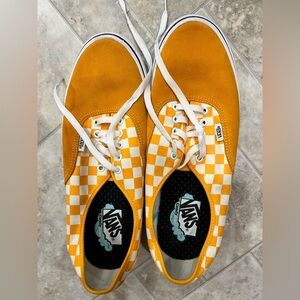 Men’s checkered Vans shoes 11.5 comfy Cush yellow orange mustard